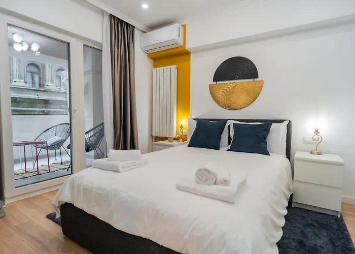 Urban Pearl - Old Town - Unique 4br/3ba * Bucharest