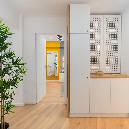 Lägenhet Urban Pearl - Old Town - Unique 4br/3ba *