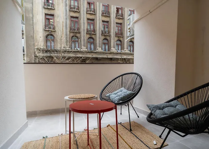 Urban Pearl - Old Town - Unique 4br/3ba