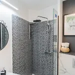 Διαμέρισμα Urban Pearl - Old Town - Unique 4br/3ba Βουκουρέστι