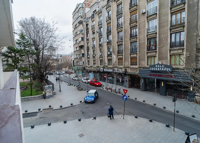 Urban Pearl - Old Town - Unique 4br/3ba